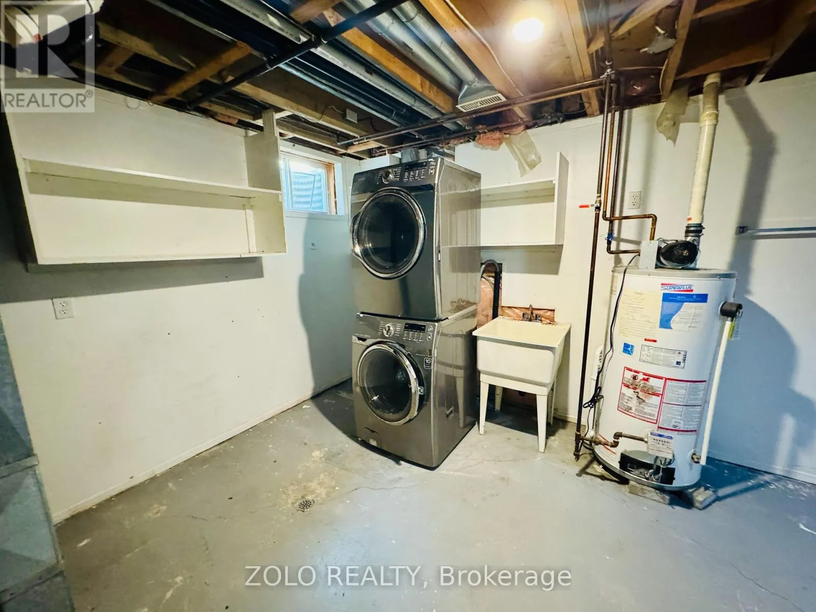 2313 EMILY CRESCENT