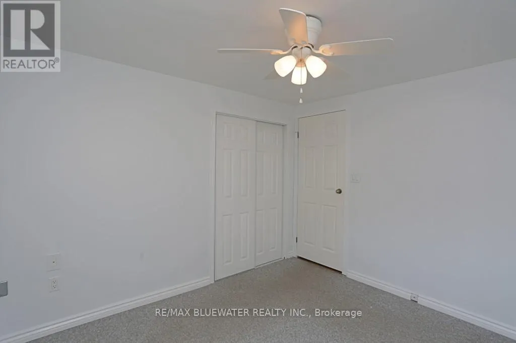 25 MAPLE GROVE COURT E