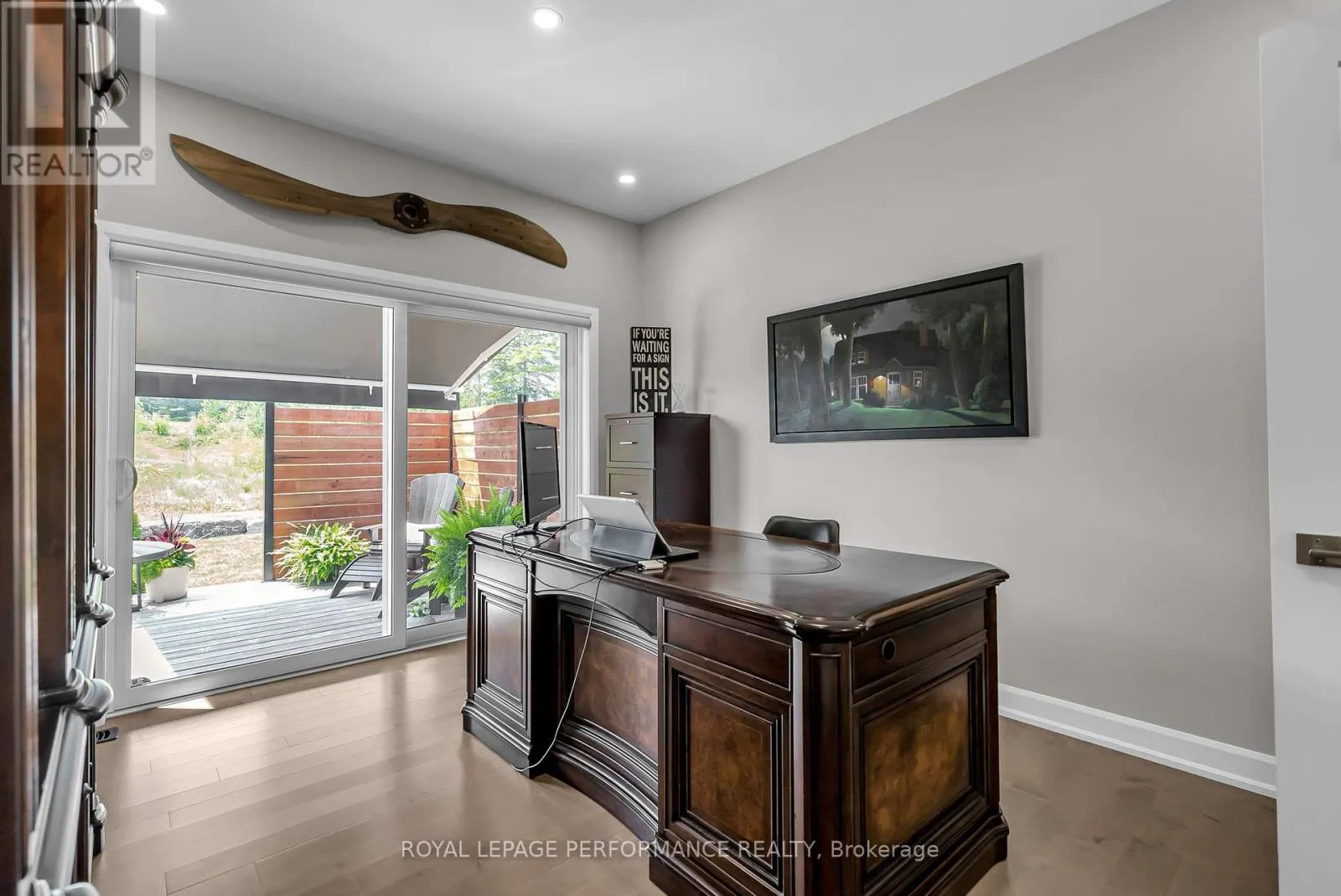 4 MATTHEW KIERAN CRESCENT