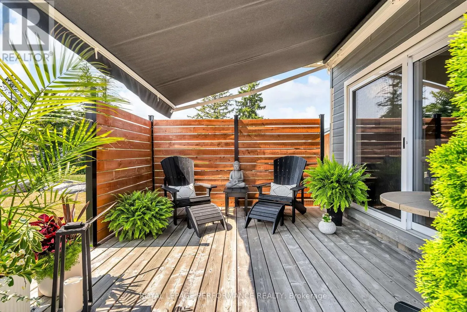 4 MATTHEW KIERAN CRESCENT