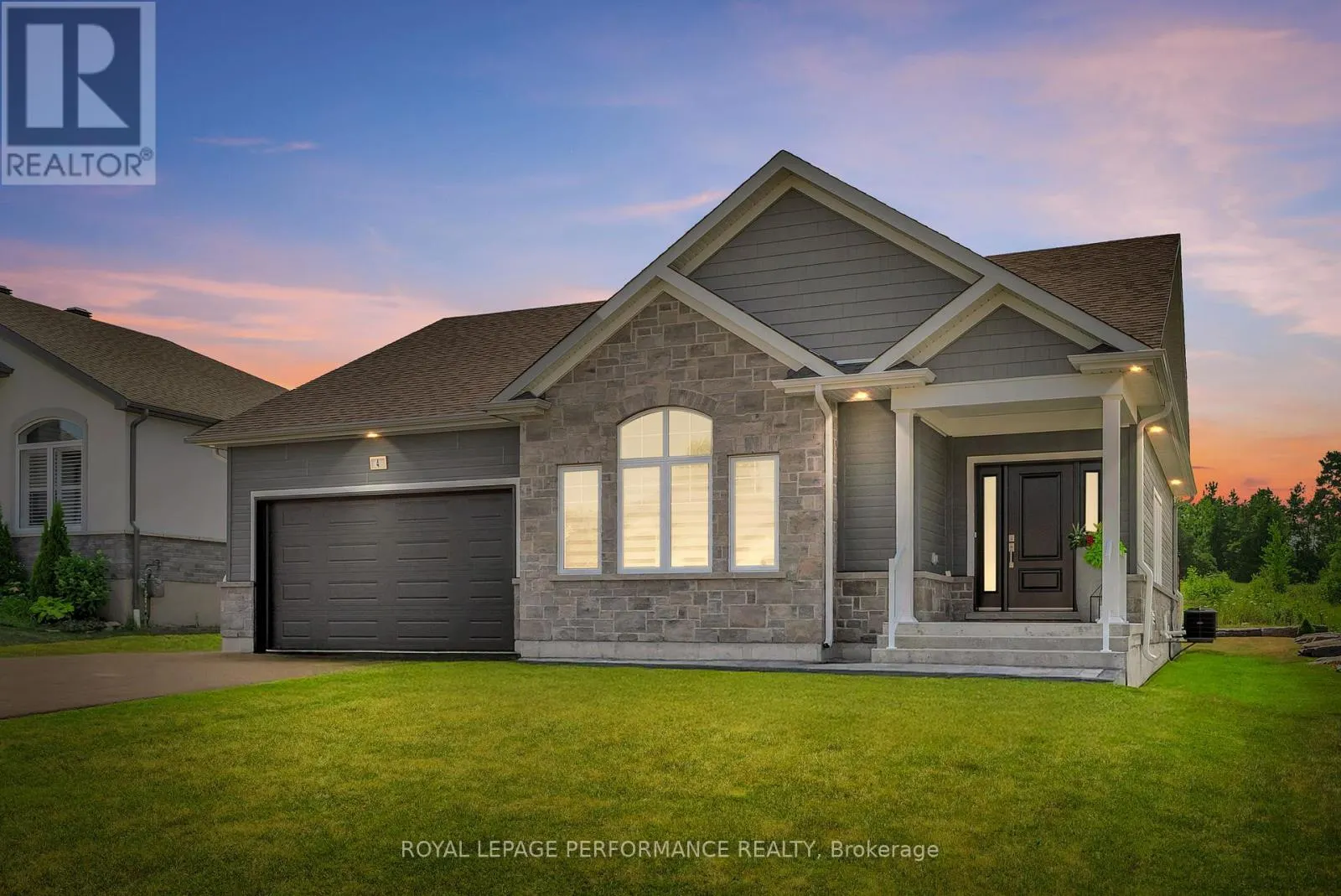 4 MATTHEW KIERAN CRESCENT