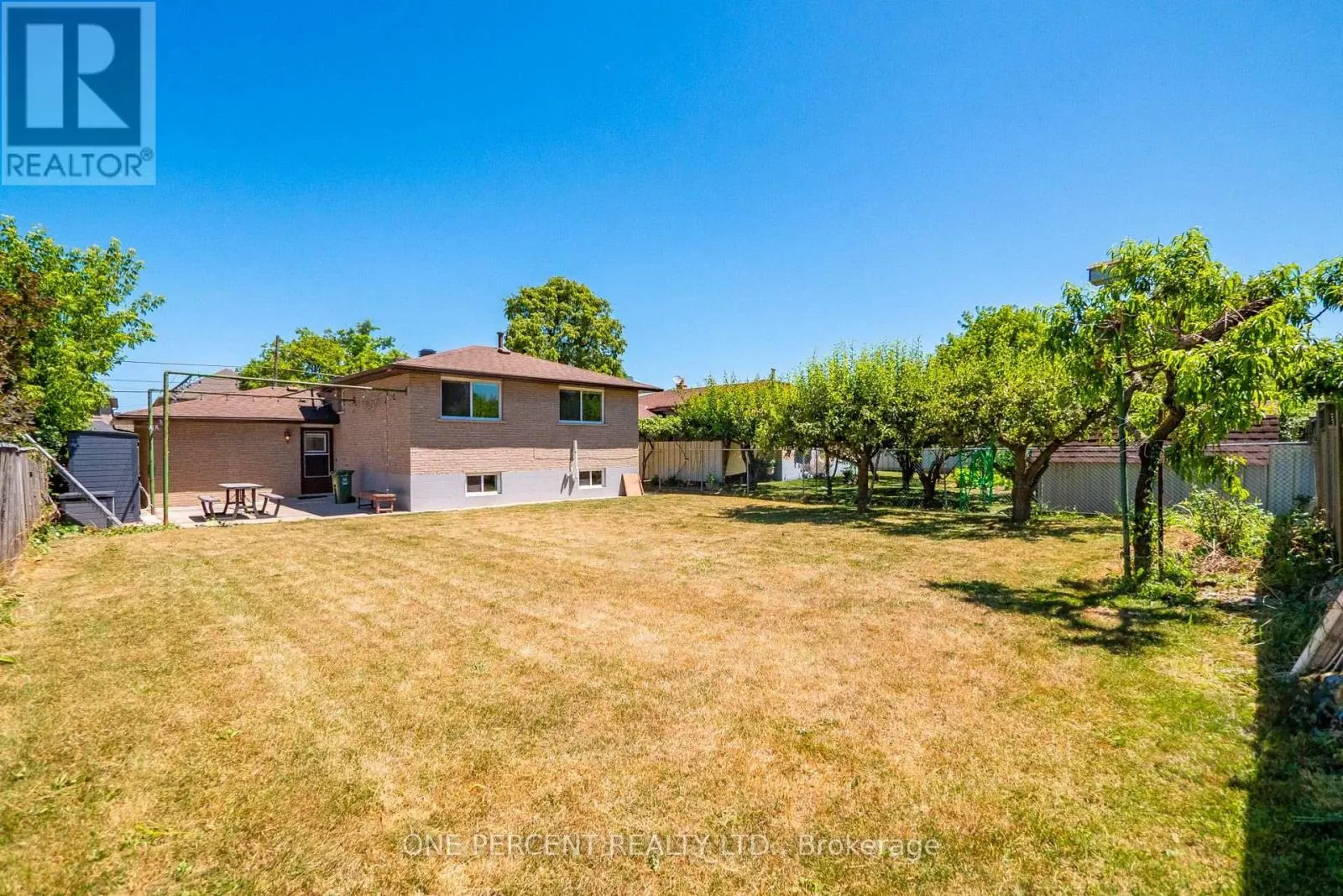 364 RED OAK AVENUE
