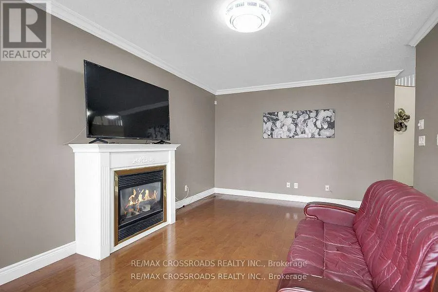 10 TIERNEY DRIVE