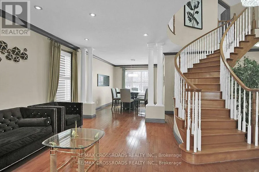 10 TIERNEY DRIVE