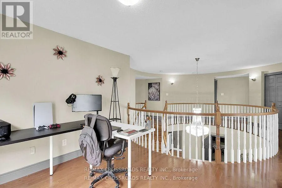 10 TIERNEY DRIVE