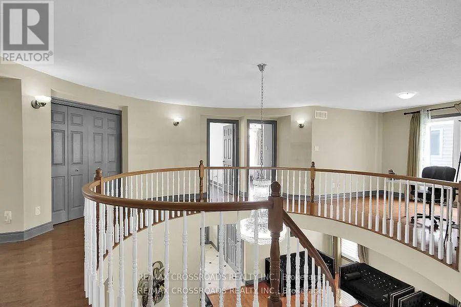 10 TIERNEY DRIVE