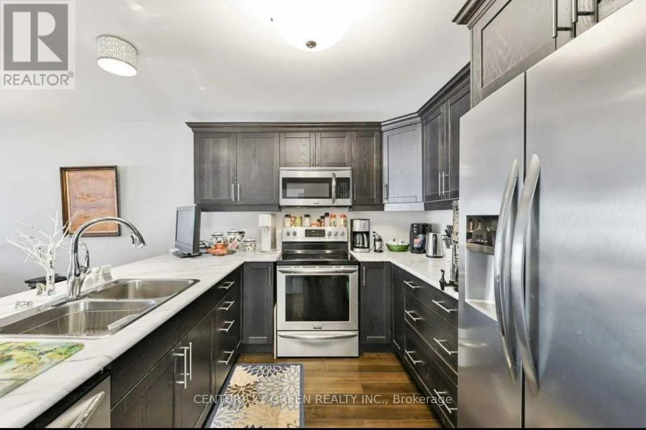 100 SPRUCE GARDENS COURT