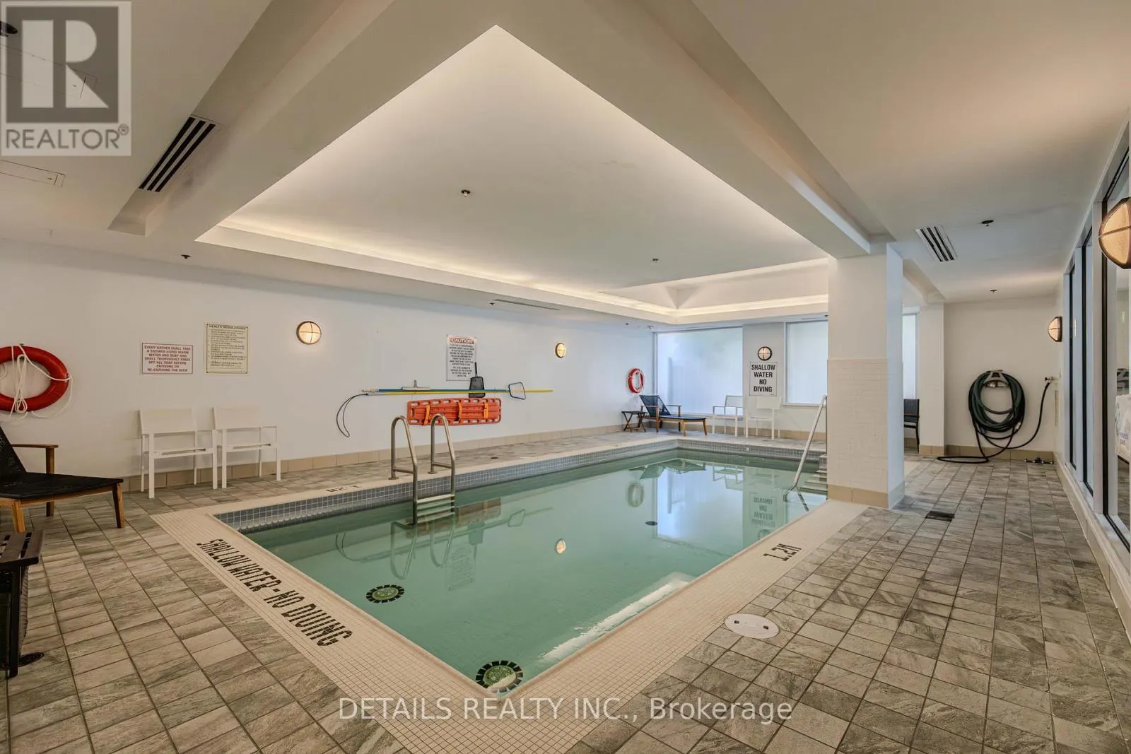 #717 - 238 BESSERER STREET