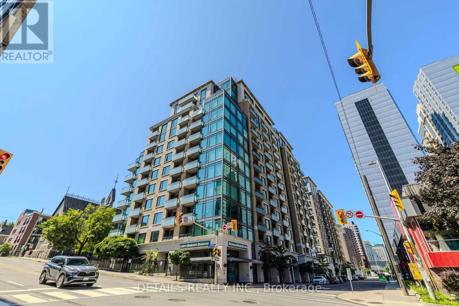 #717 - 238 BESSERER STREET