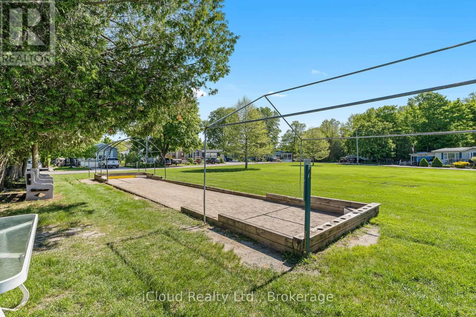 2 TRILLIUM BEACH DRIVE