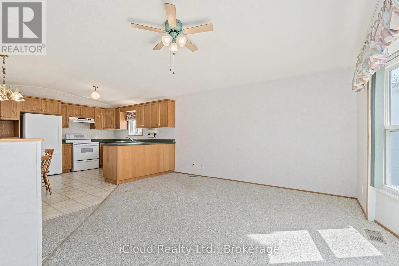 2 TRILLIUM BEACH DRIVE