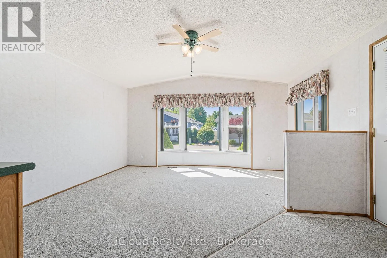 2 TRILLIUM BEACH DRIVE
