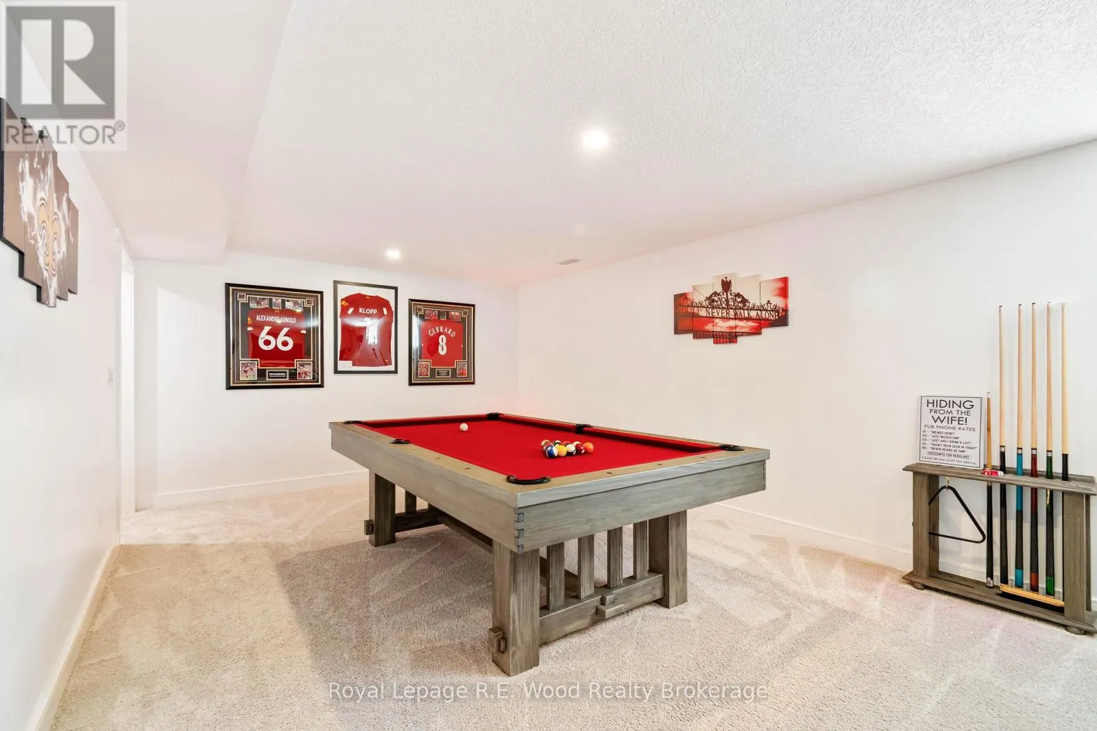 16.5 NORTH COURT STREET W