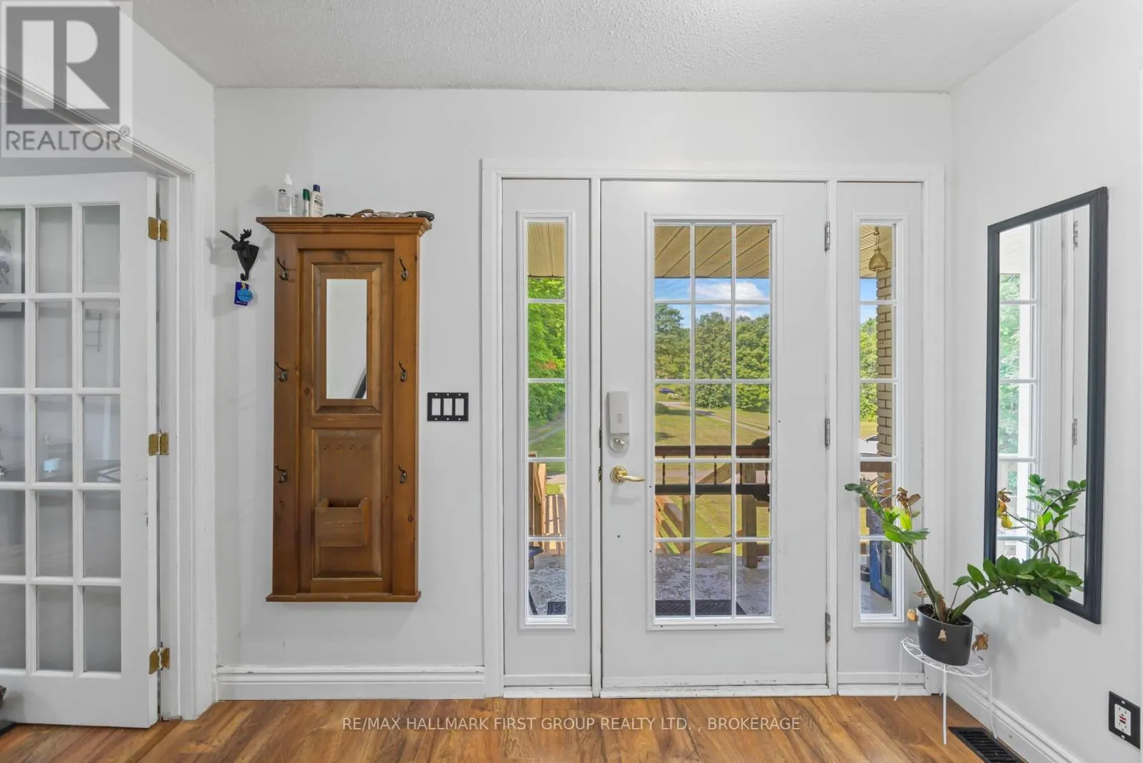 1086 MOON ROAD