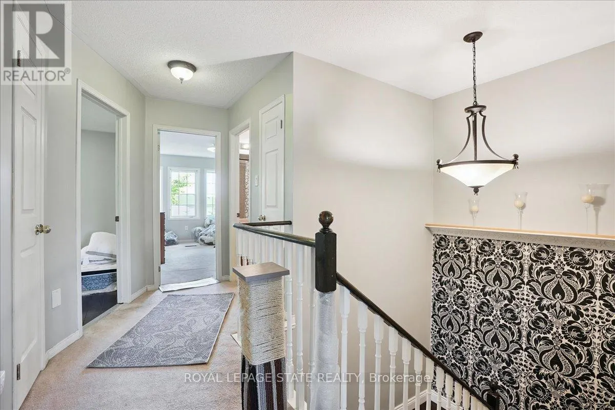 70 MOORE CRESCENT