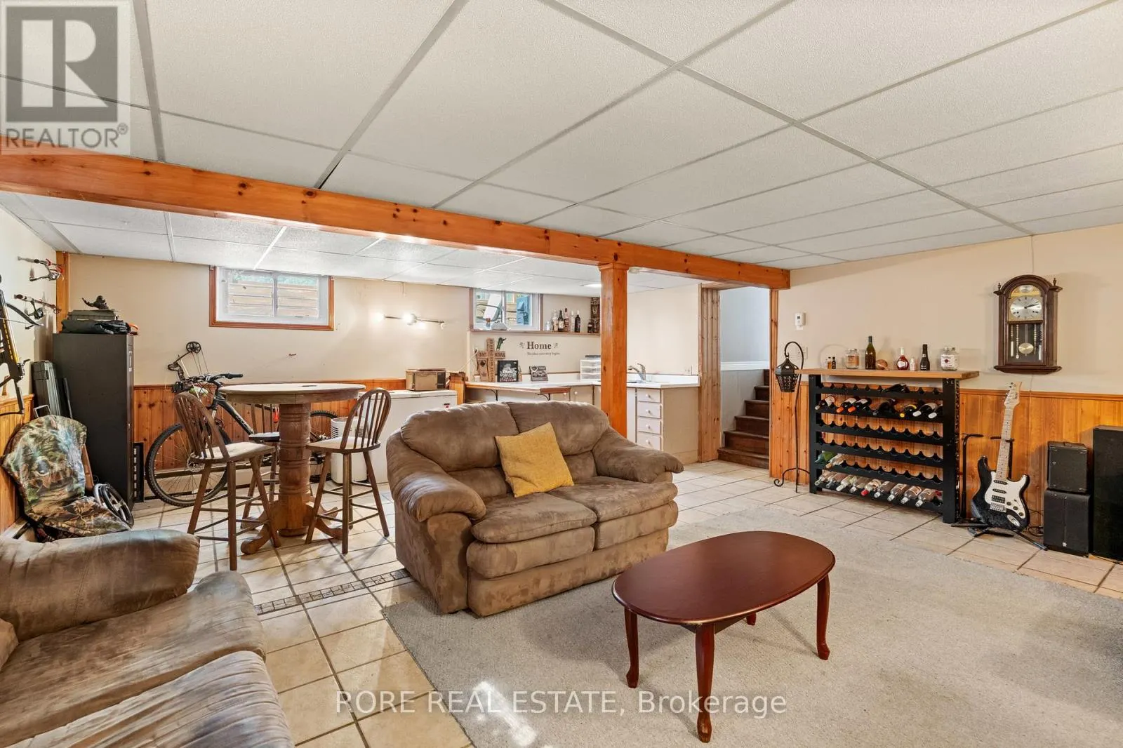 497 CLARENCE STREET W