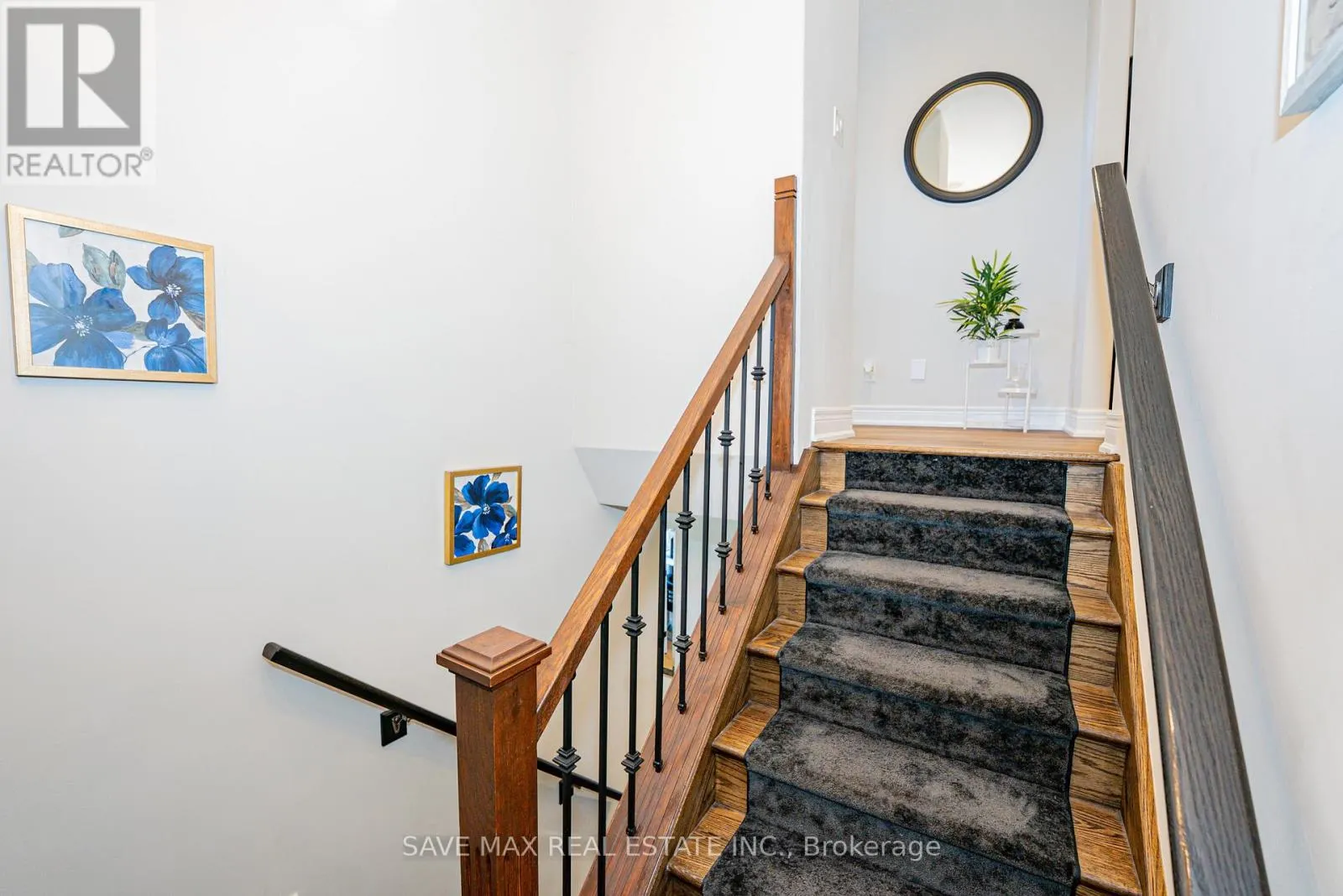 11 - 2848 KING STREET