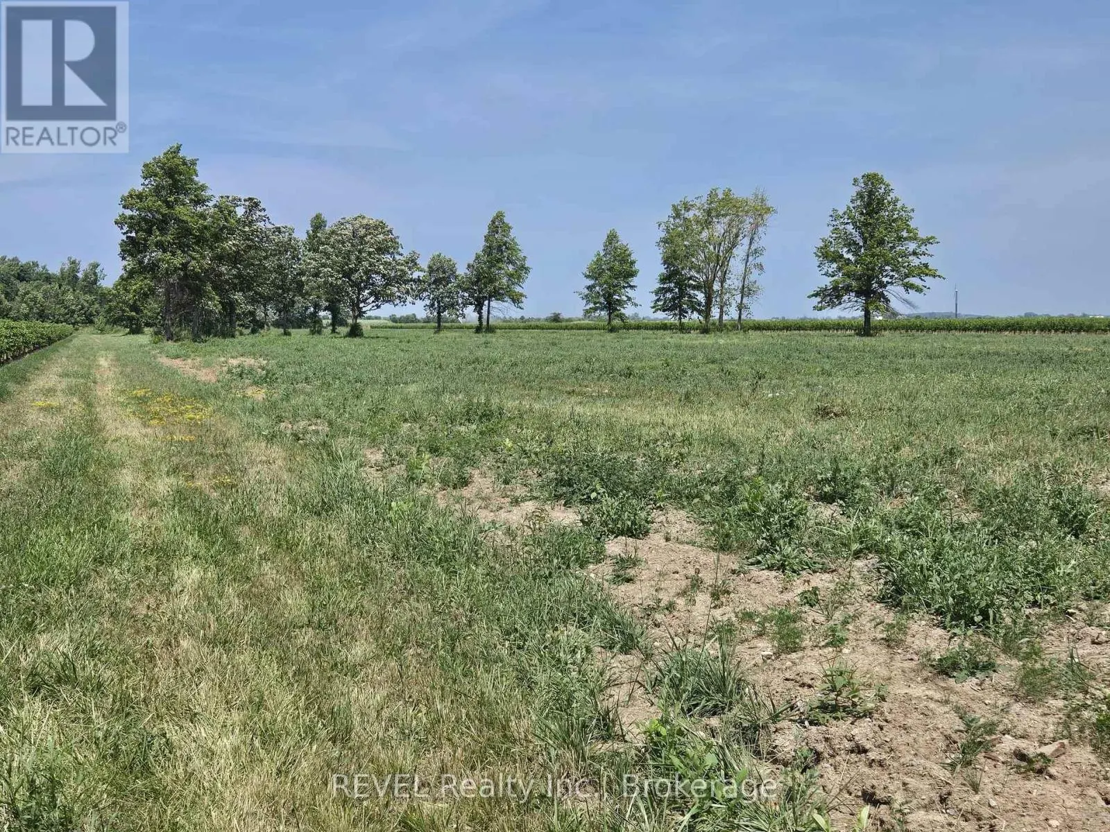 240 EASTCHESTER AVENUE