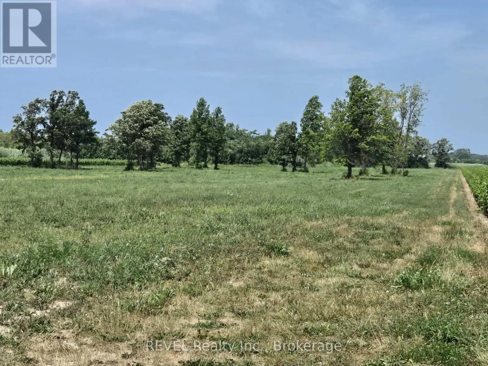 240 EASTCHESTER AVENUE