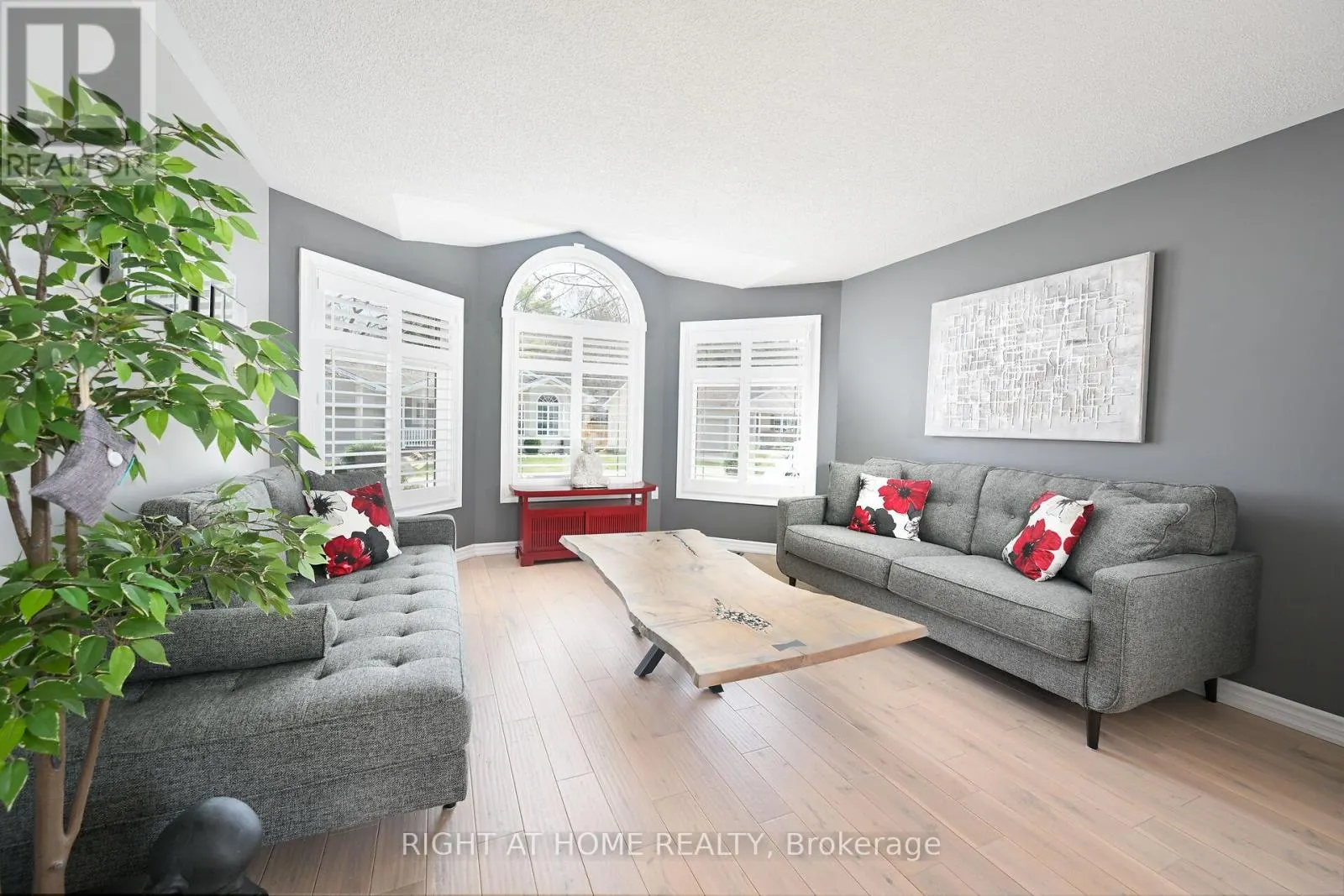 106 BUSHMILL CIRCLE