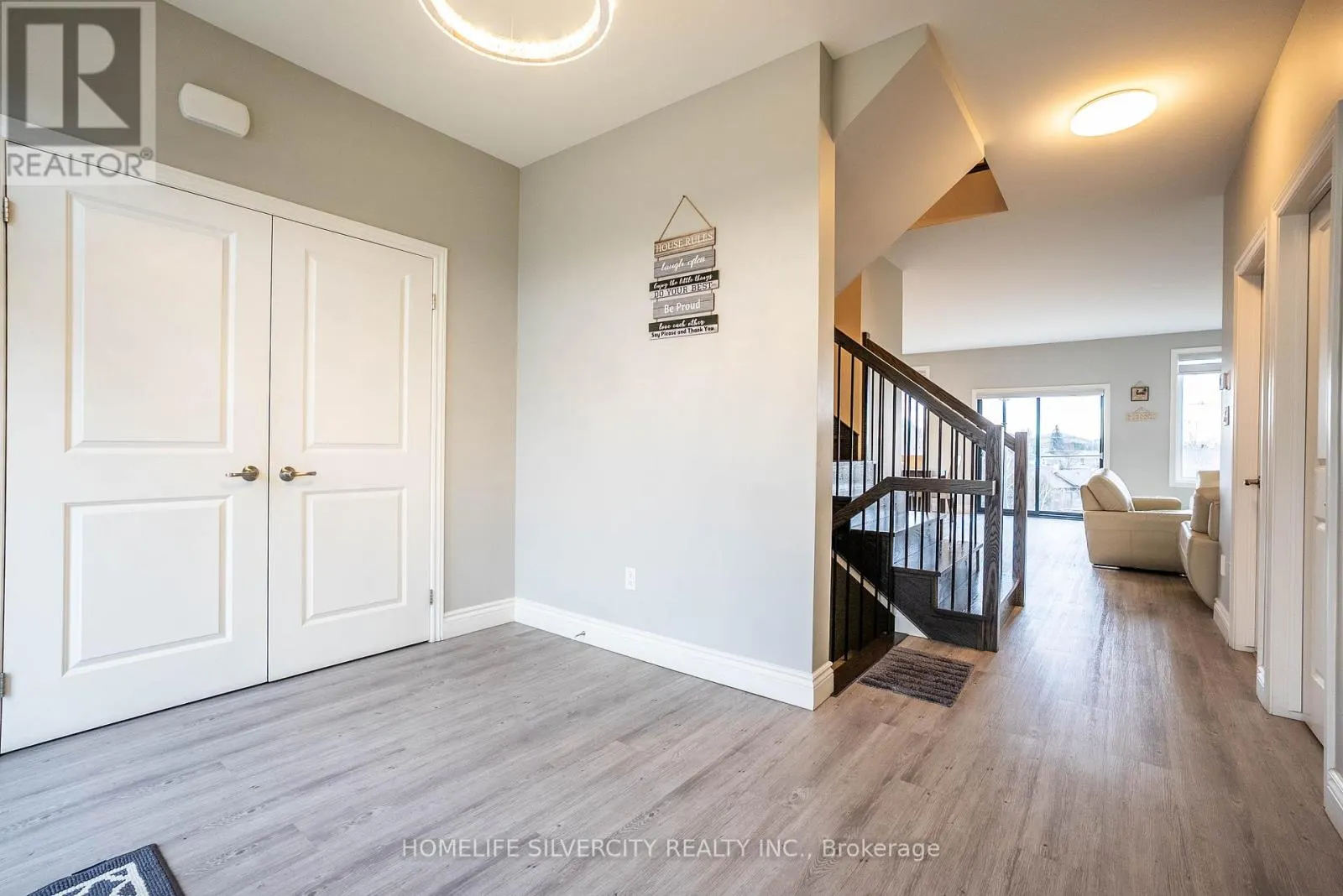 503 BONAVENTURE COURT