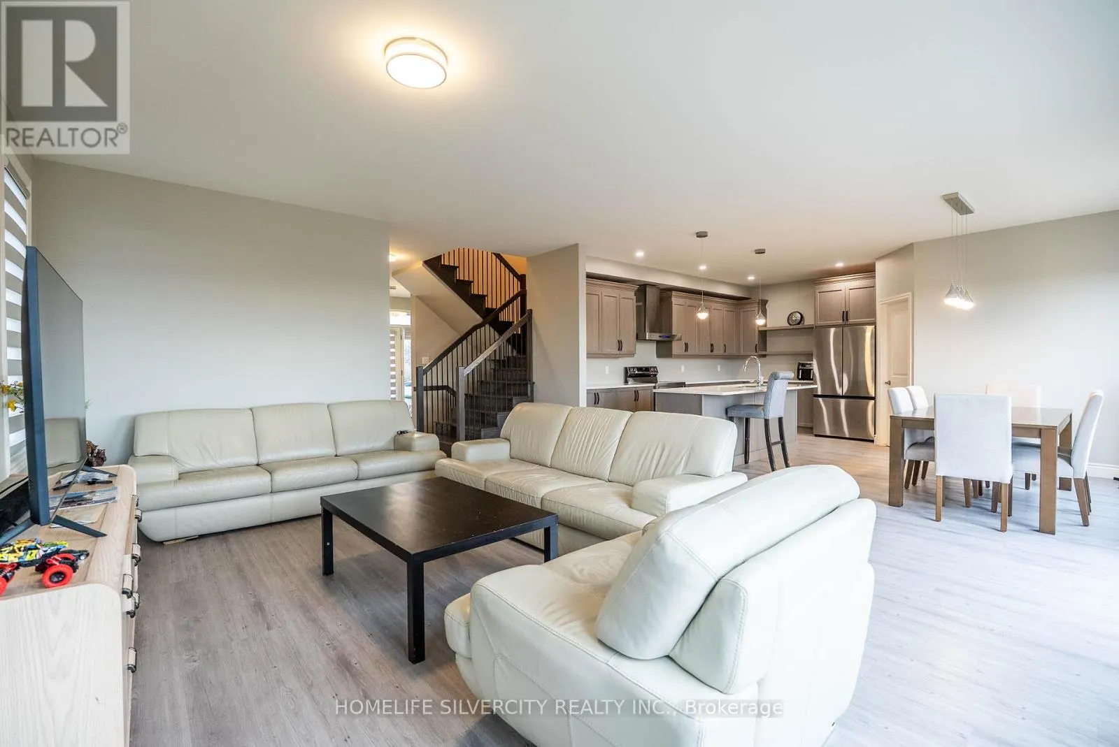 503 BONAVENTURE COURT