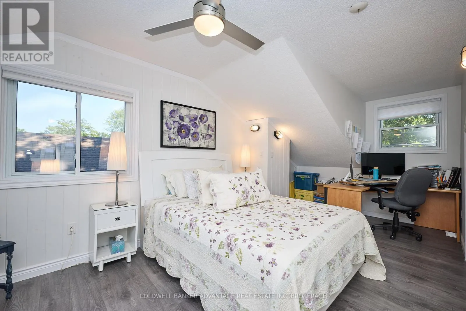 10572 LAKESHORE ROAD