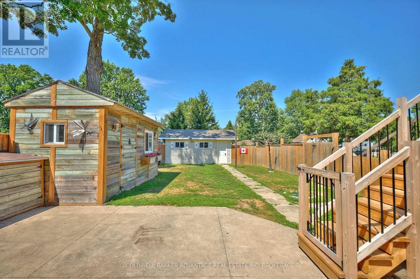 10572 LAKESHORE ROAD