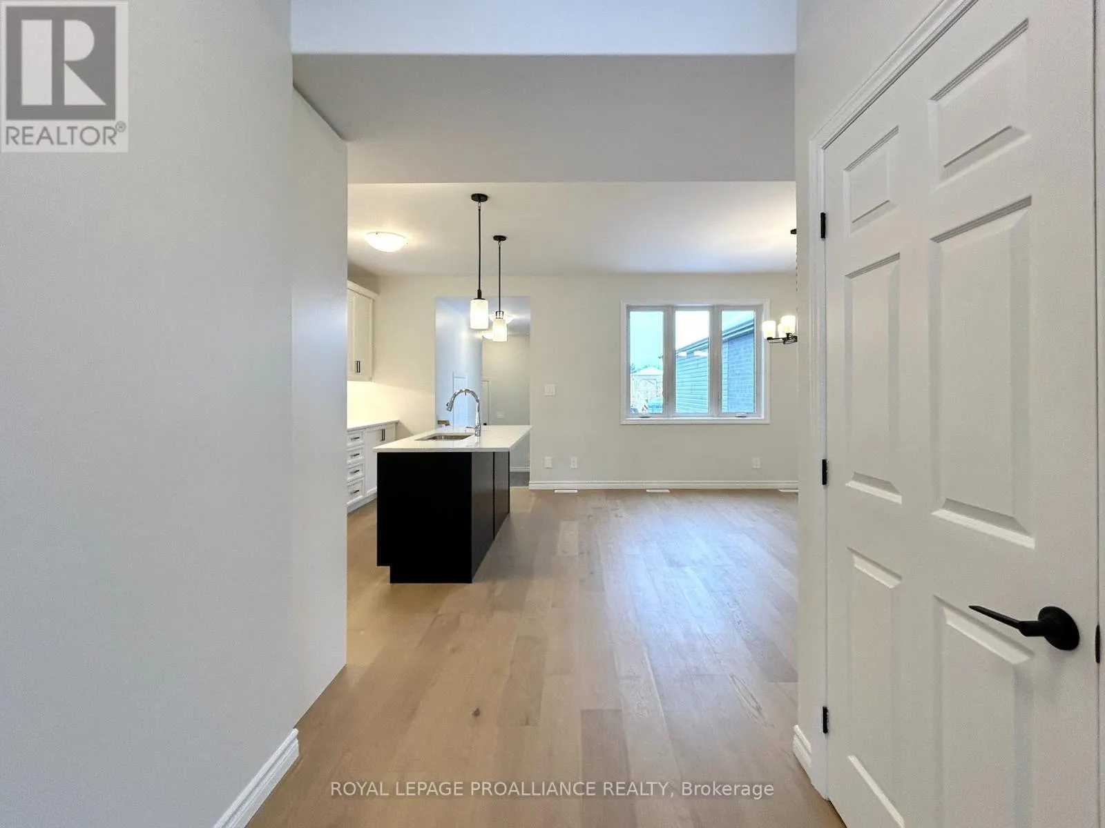 22 RIVERSTONE WAY