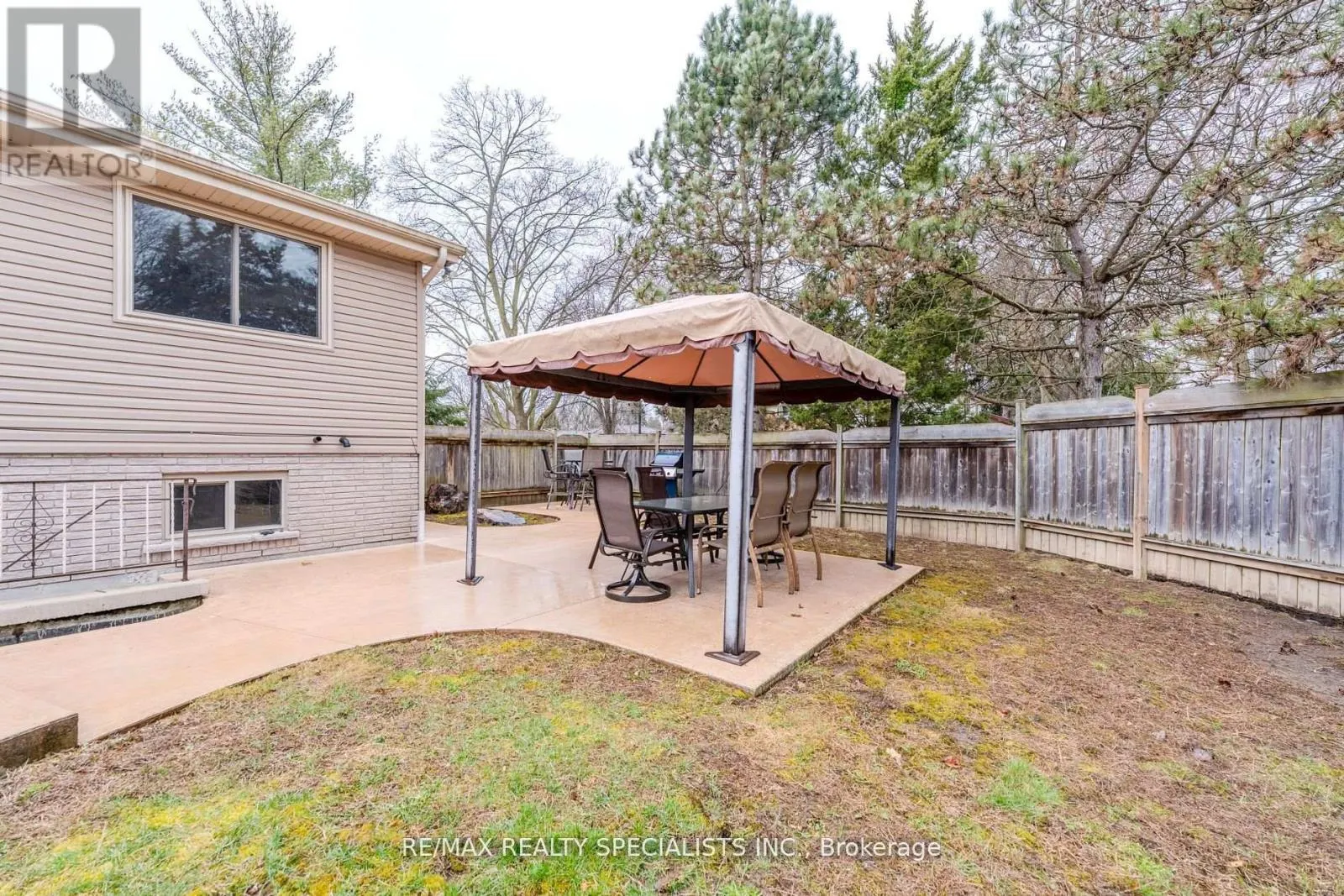68 ORIOLE PARKWAY