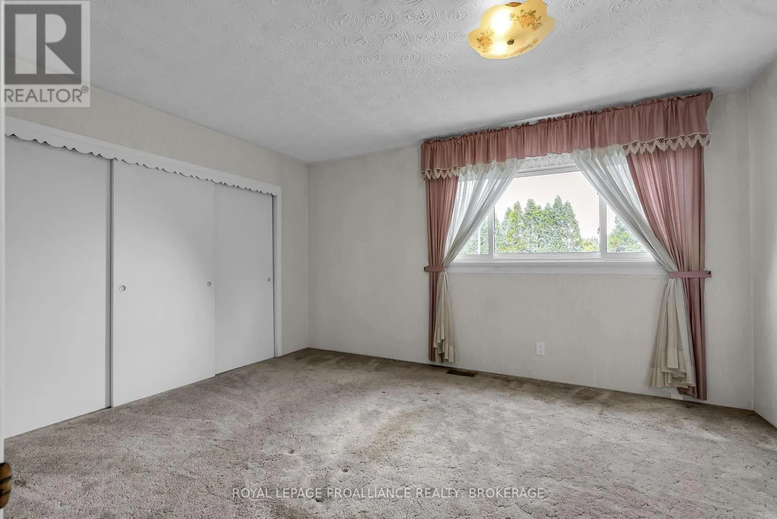 224 DANIS AVENUE