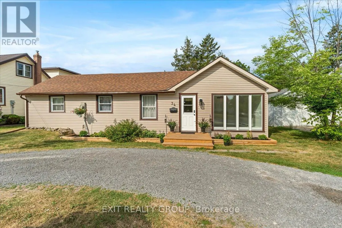 34 ORCHARD DRIVE