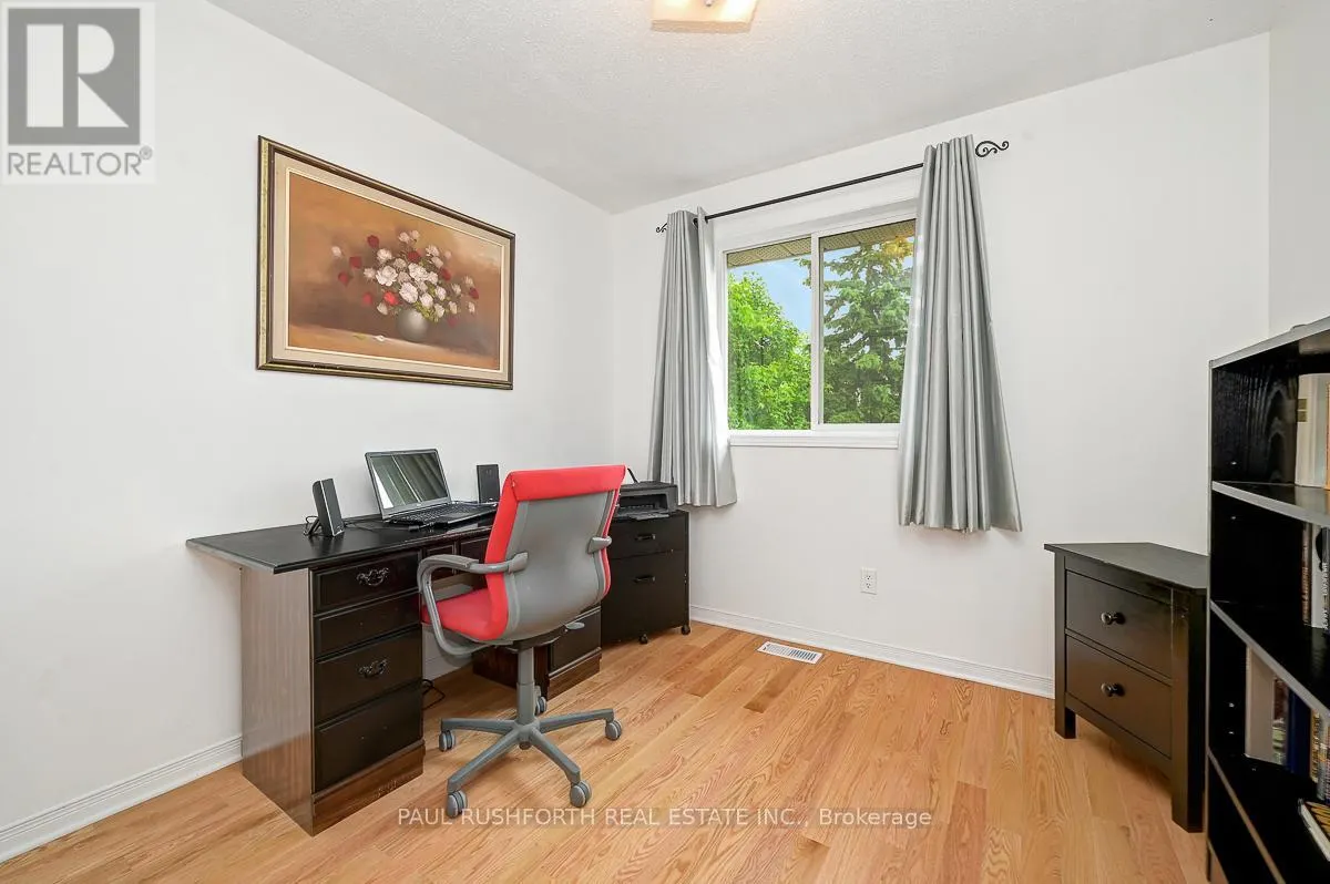 24 HIGHMONT COURT