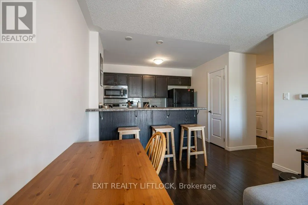 303 - 312 SPILLSBURY DRIVE, #303
