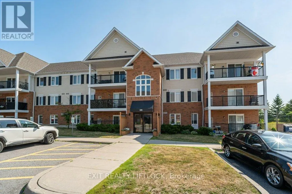 303 - 312 SPILLSBURY DRIVE, #303