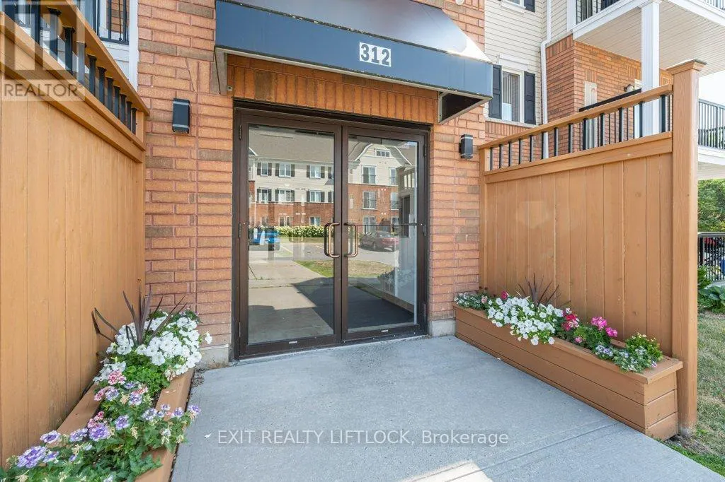 303 - 312 SPILLSBURY DRIVE, #303