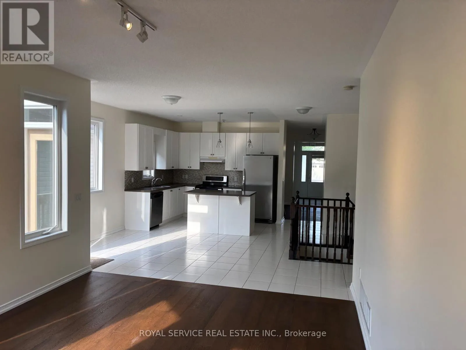 660 PRINCE OF WALES DRIVE