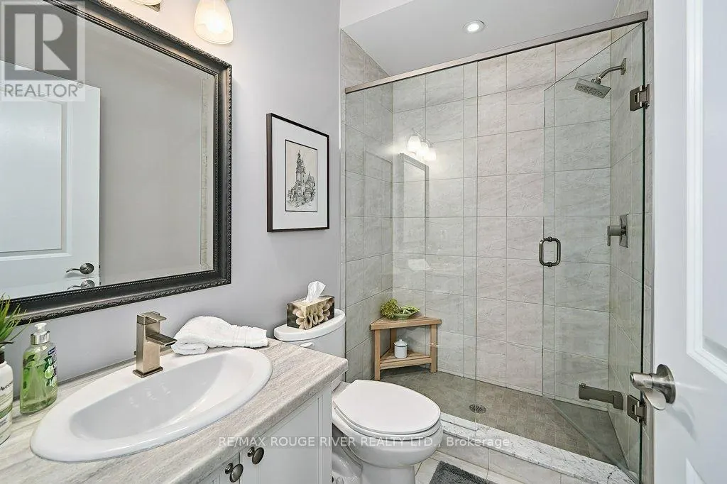 122 SOUTHCREST DRIVE