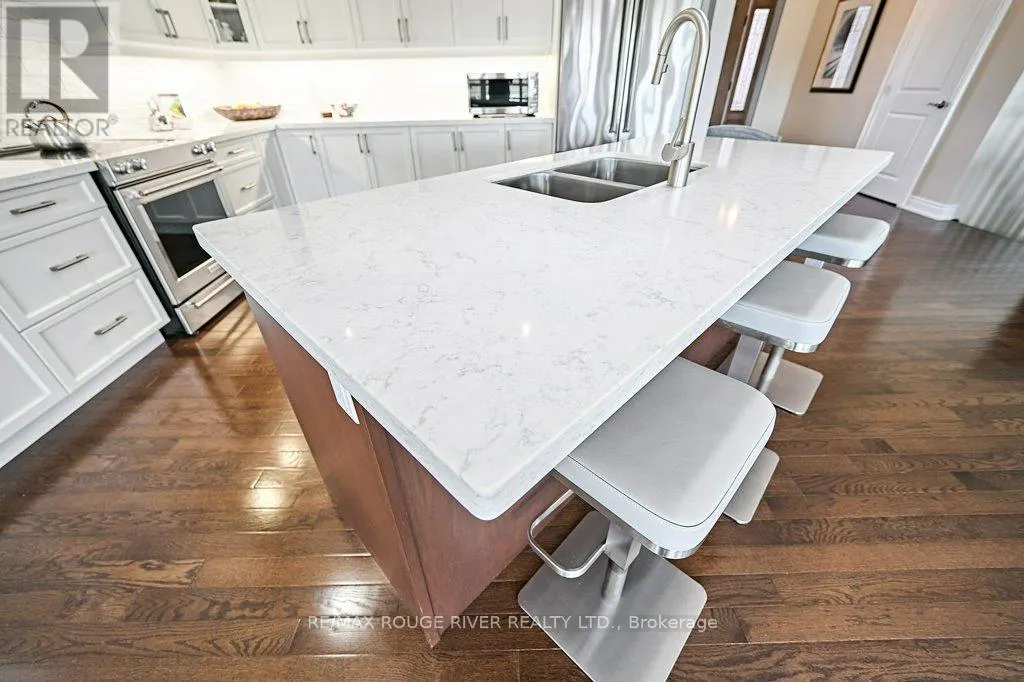 122 SOUTHCREST DRIVE