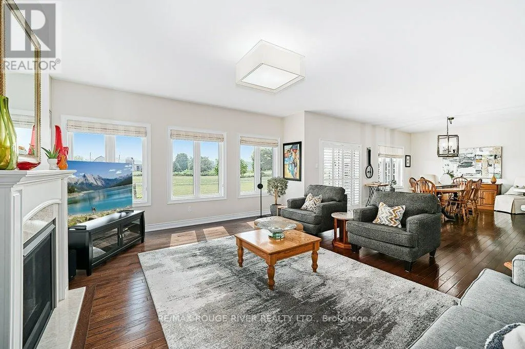 122 SOUTHCREST DRIVE