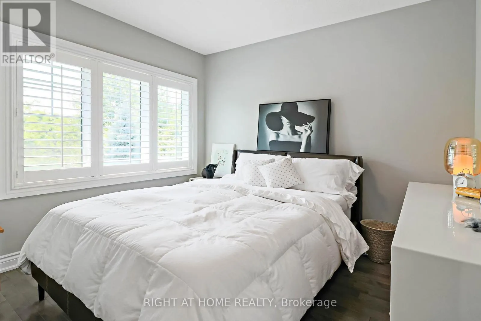 708 REVERIE PRIVATE