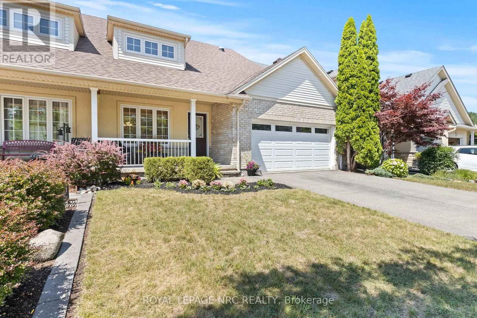14 HOPE AVENUE W