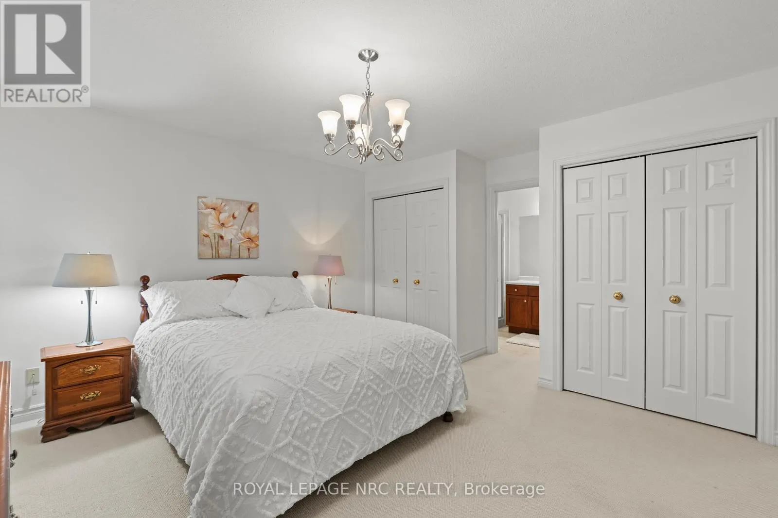 14 HOPE AVENUE W