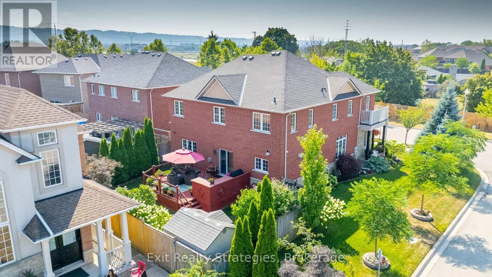 100 SPRINGSTEAD AVENUE