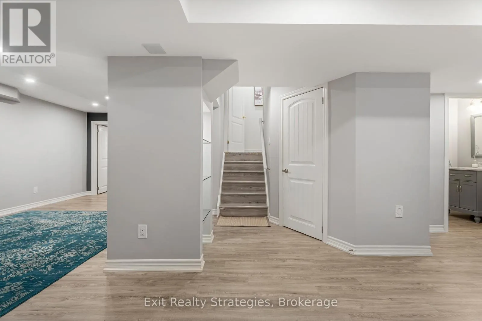 100 SPRINGSTEAD AVENUE