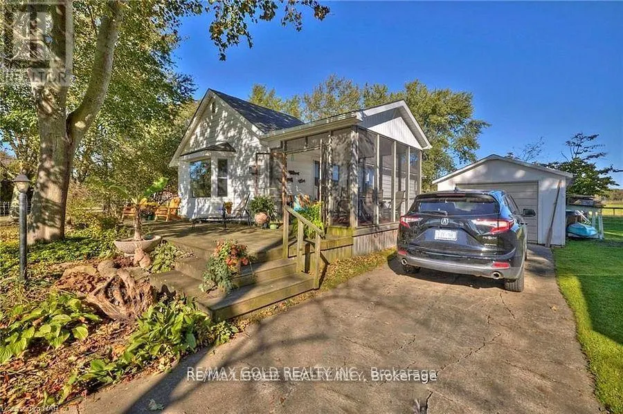 35 LAKEVIEW LINE