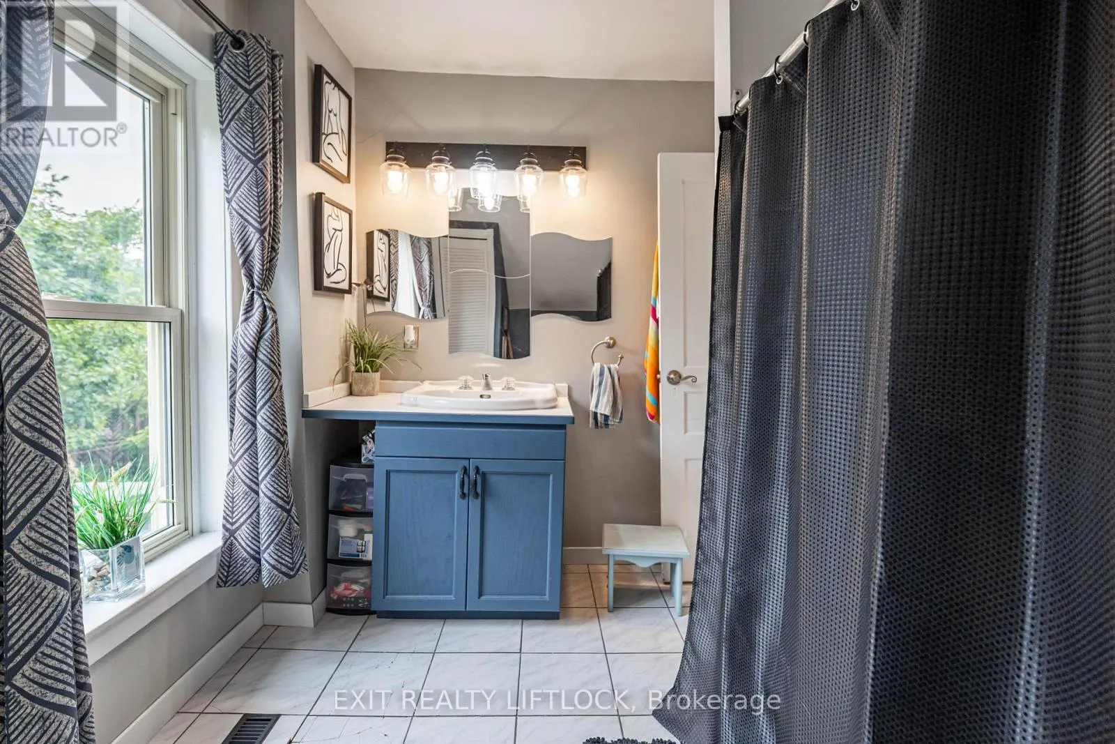 468 CAMBRIDGE STREET