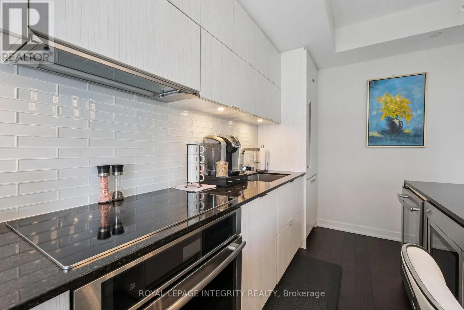 1409 - 101 QUEEN STREET