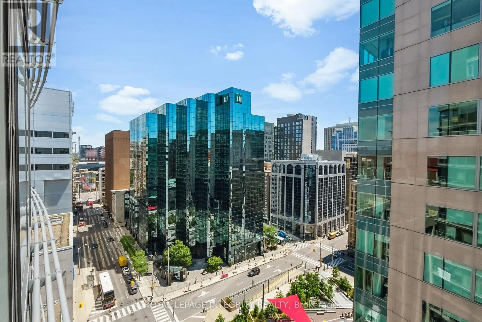 1409 - 101 QUEEN STREET