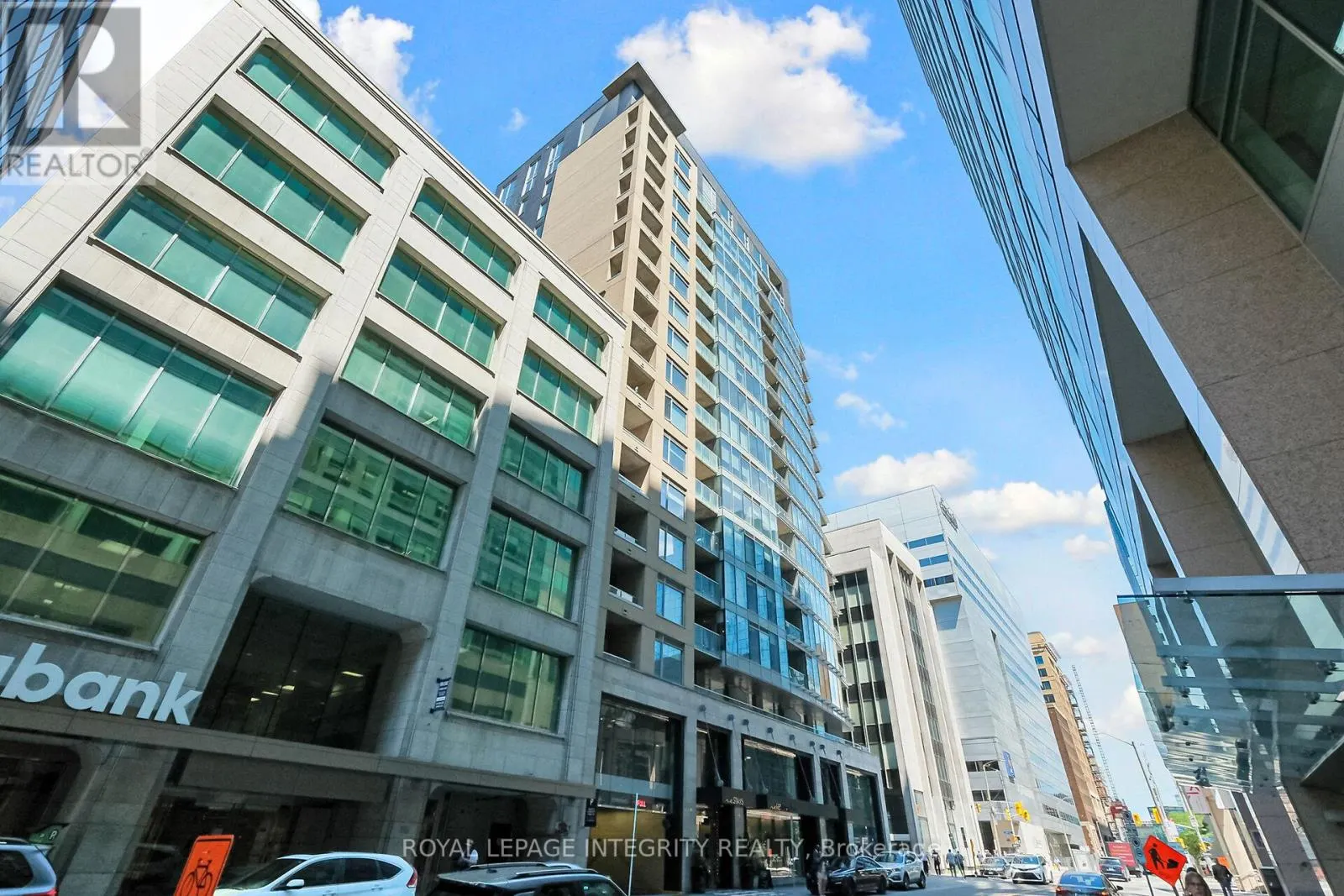 1409 - 101 QUEEN STREET